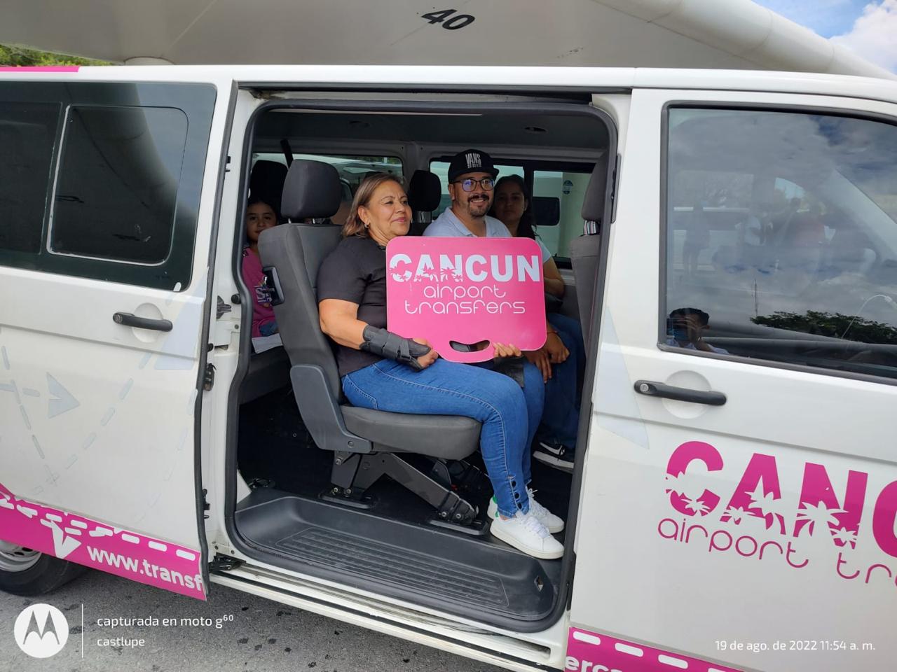 Ferry terminal connection for Isla Mujeres to Cancun transportation